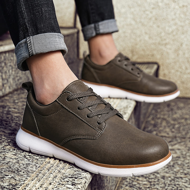 Men's Leather Comfort Sneakers