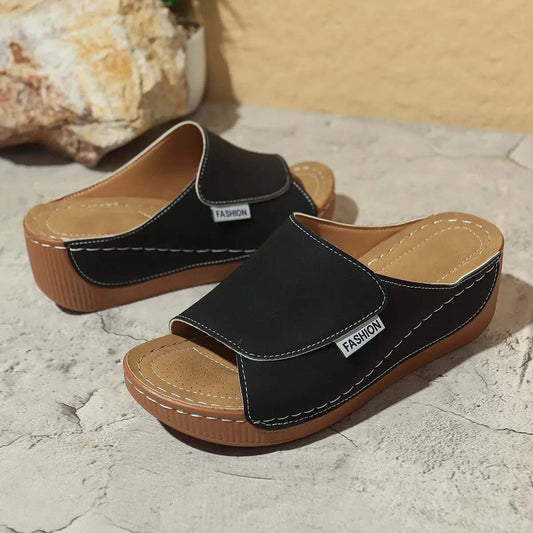 WaveWalk™ Roman Beach Slippers