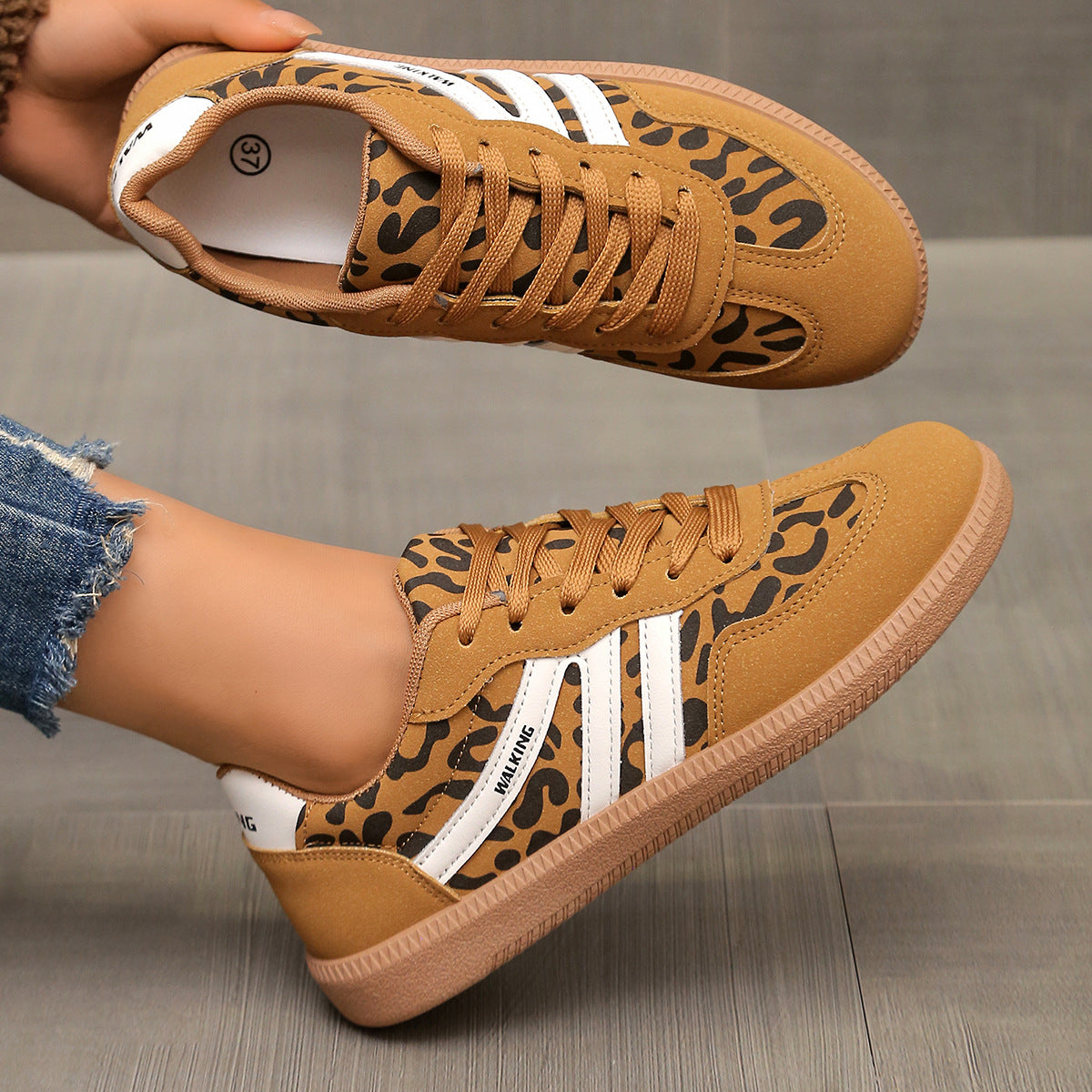 Eliza Orthopaedic Trainers