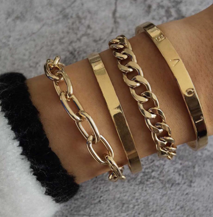 LuxeChain 4-Piece Bracelet Set