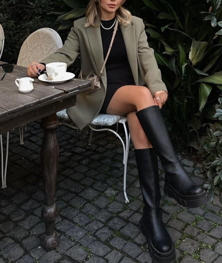 Elena Blazer Sophisticated & Timeless