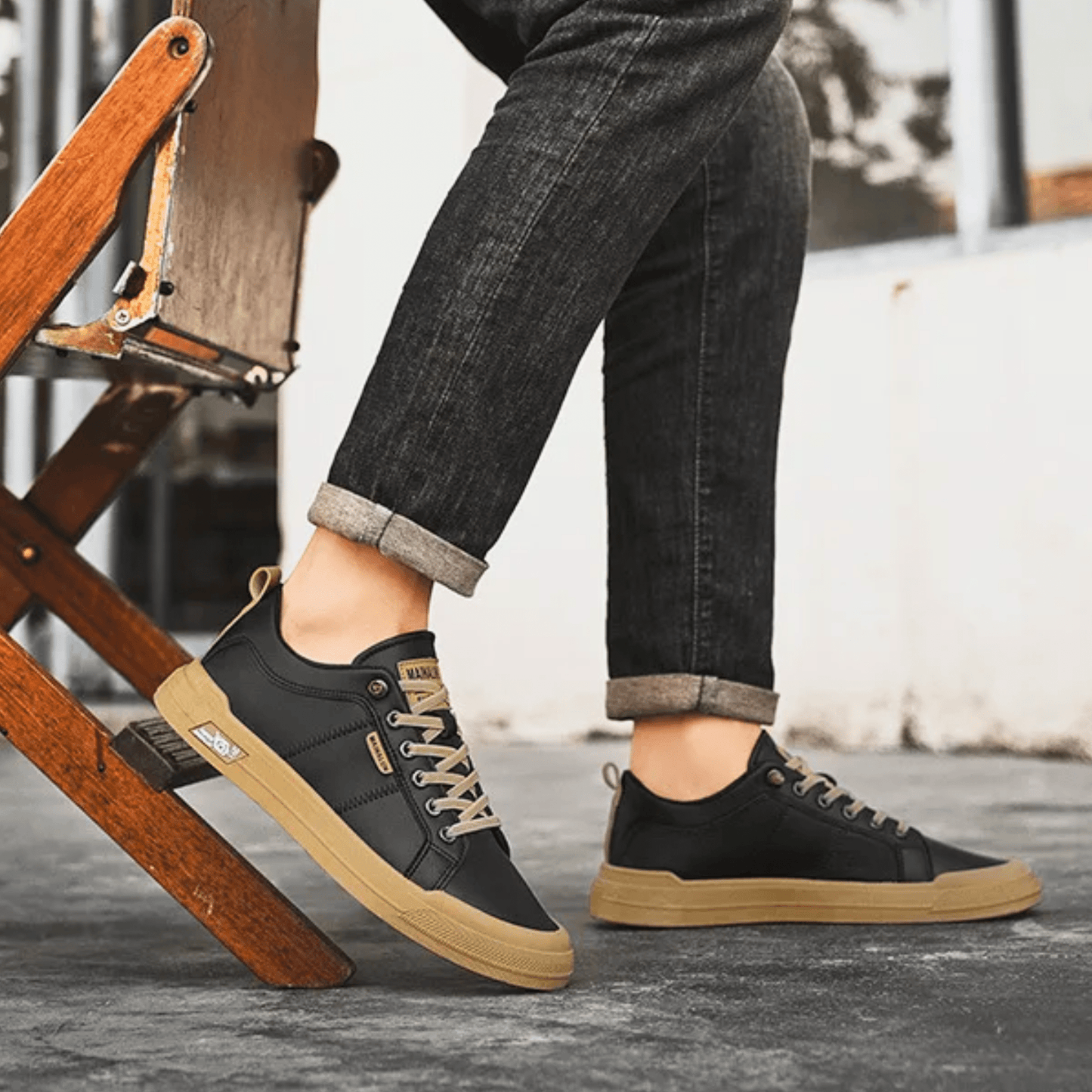 Ravenhall Leather Sneakers