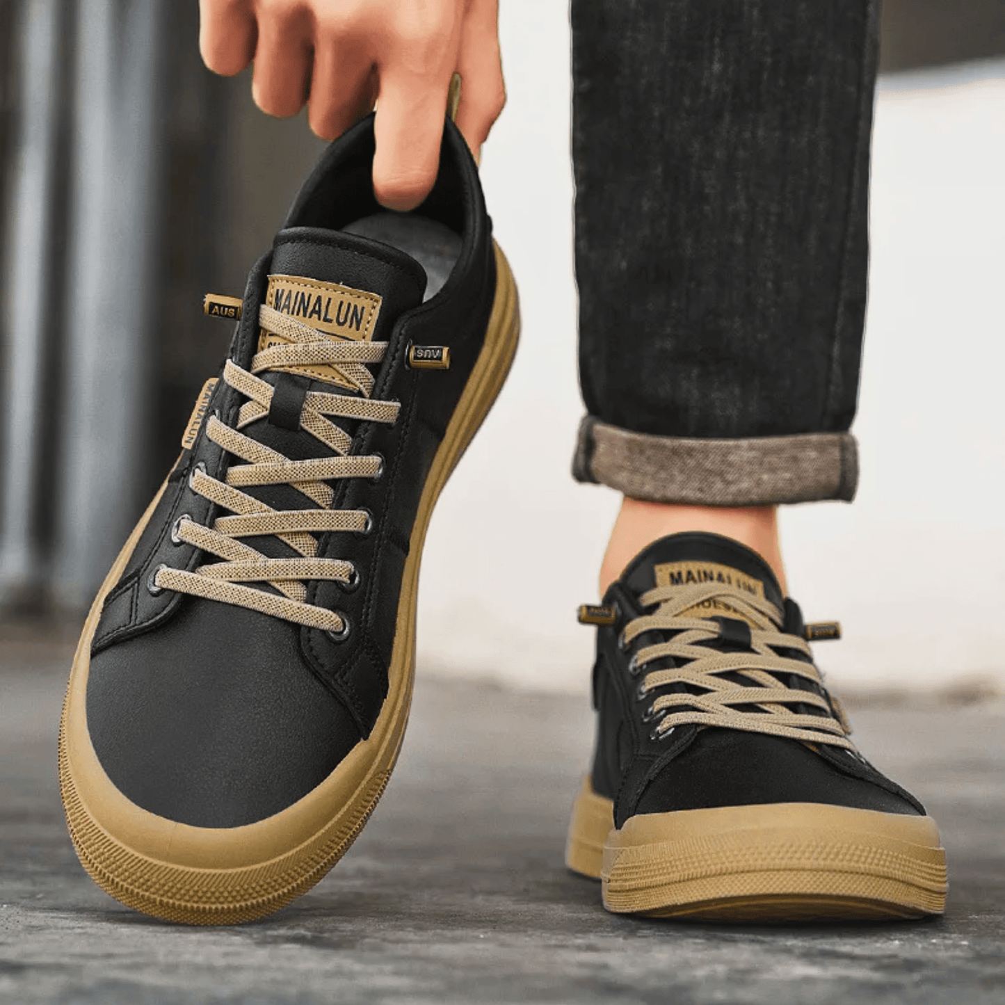Ravenhall Leather Sneakers